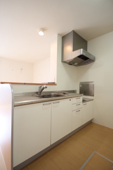 モダンコート鳴下 B棟