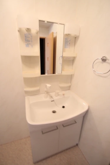 モダンコート鳴下 B棟