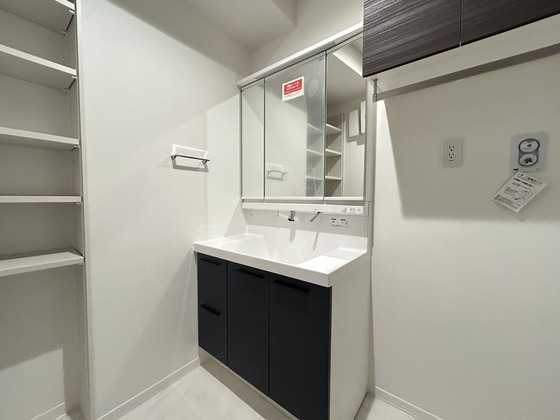 メゾンドノアール