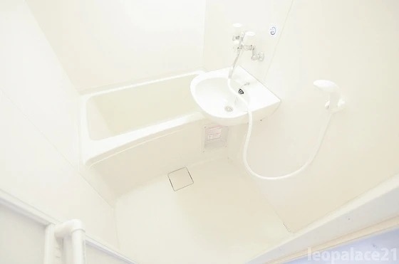 レオパレス中野第6