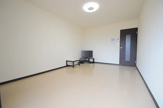 レオネクストシェーンブルン