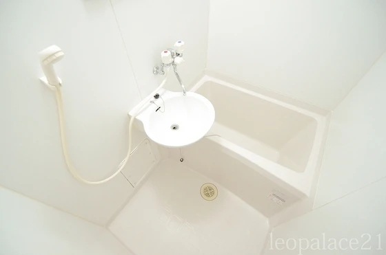 レオパレスセードル 1