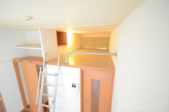 レオパレスセードル 1