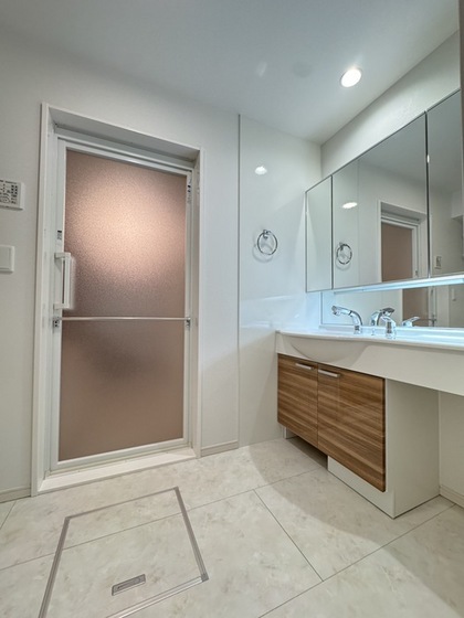 グレイスガーデンB