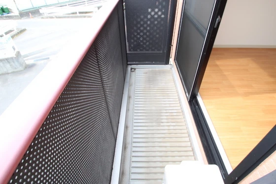 フローラル東岡山A