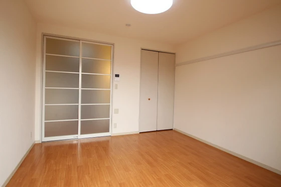 フローラル東岡山A