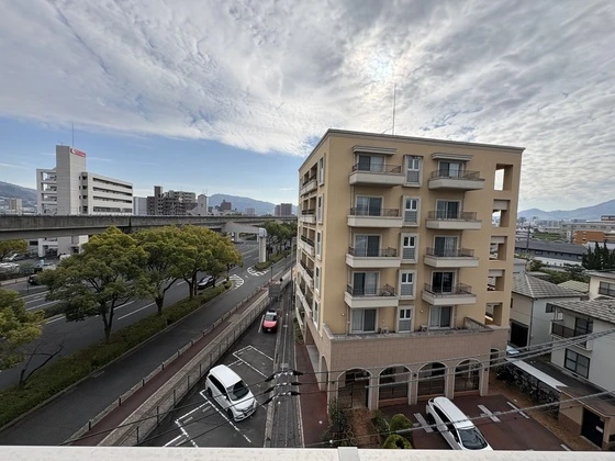 トラストコート中筋