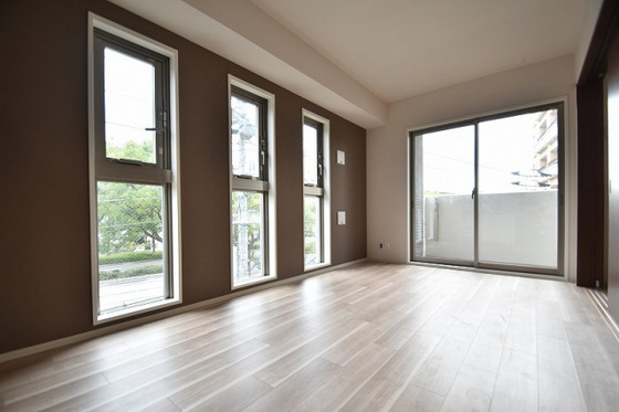 トラストコート中筋