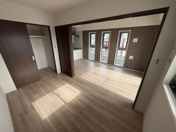 トラストコート中筋