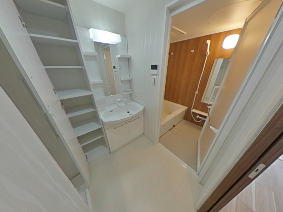 トラストコート中筋