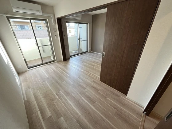 トラストコート中筋