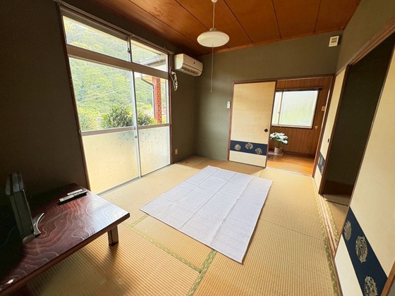 阿賀南6丁目戸建て