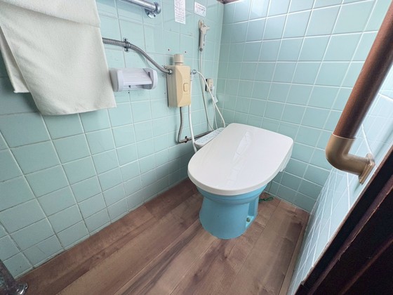 阿賀南6丁目戸建て