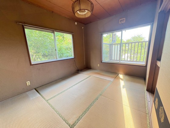 阿賀南6丁目戸建て