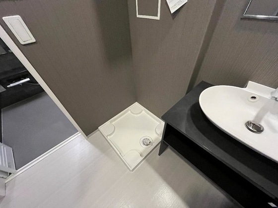 ファミーユ広島大学前