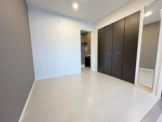 ファミーユ広島大学前