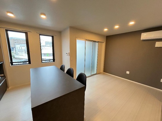 ファミーユ広島大学前