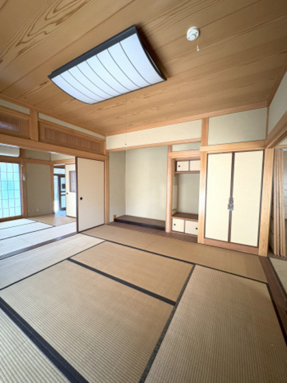 ハウスひまわり