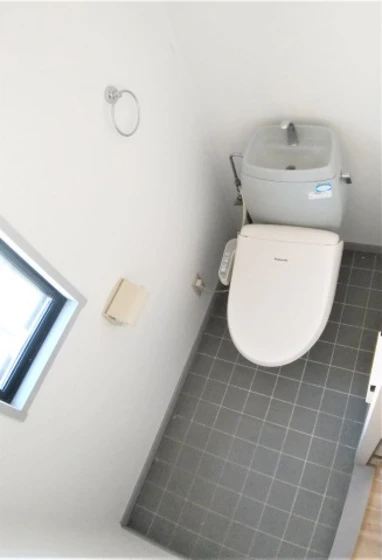 サンビレッジ竜之口E