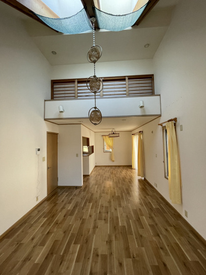 レークタウン 借家