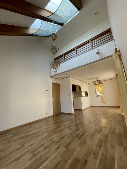 レークタウン 借家