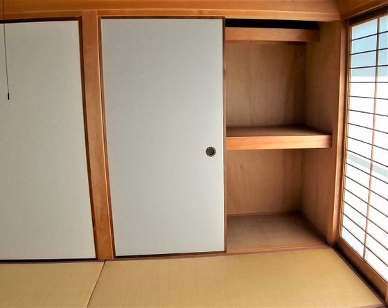 レークタウン 借家