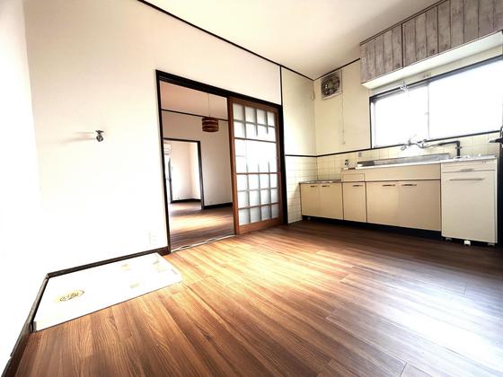 サンシャイン今保 A棟