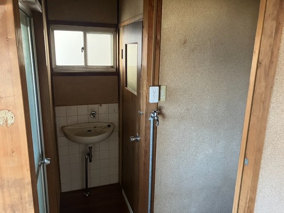 今7丁目戸建 西棟