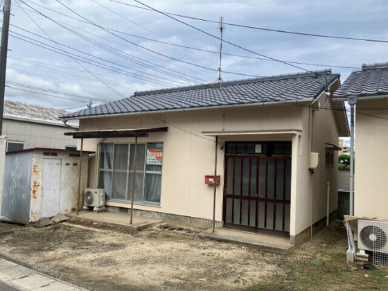 今7丁目戸建 西棟