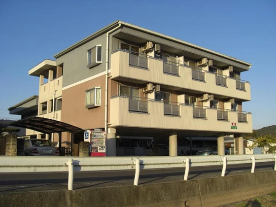 ツインズ土田 A