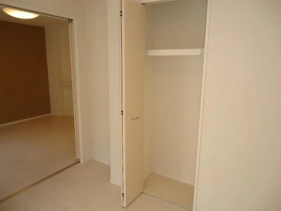 メゾン ラフィネB棟