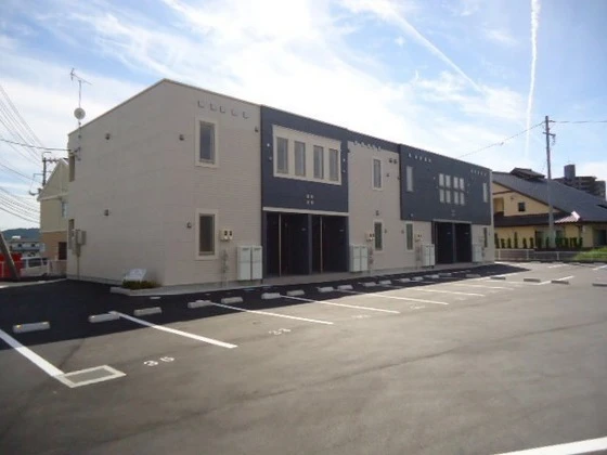 メゾン ラフィネB棟