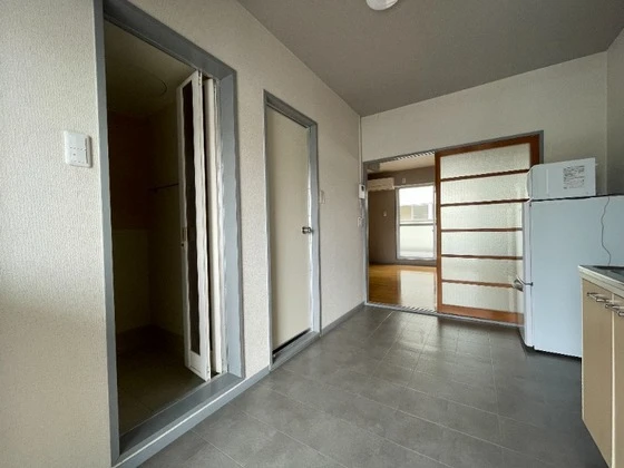 クリスタルハイツ