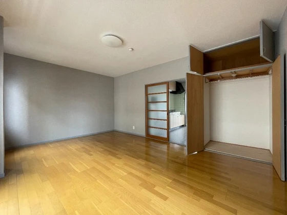 クリスタルハイツ