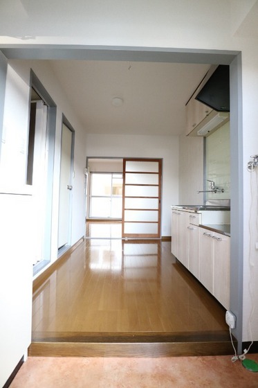 クリスタルハイツ