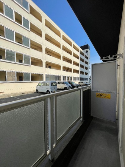 クリスタルハイツ