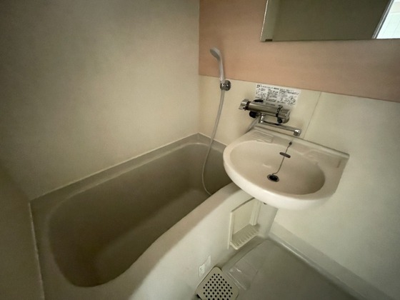 クリスタルハイツ