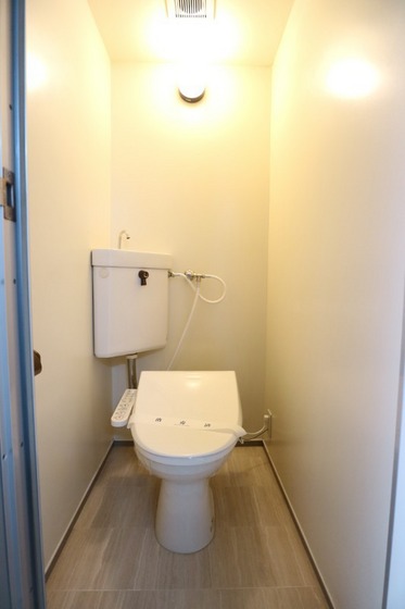 クリスタルハイツ