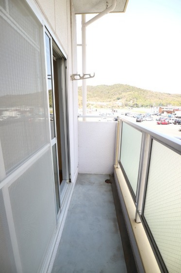 クリスタルハイツ