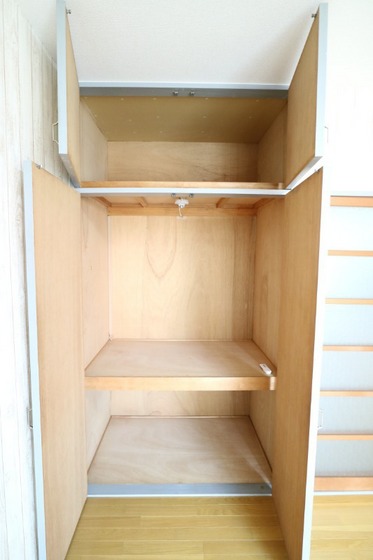 クリスタルハイツ