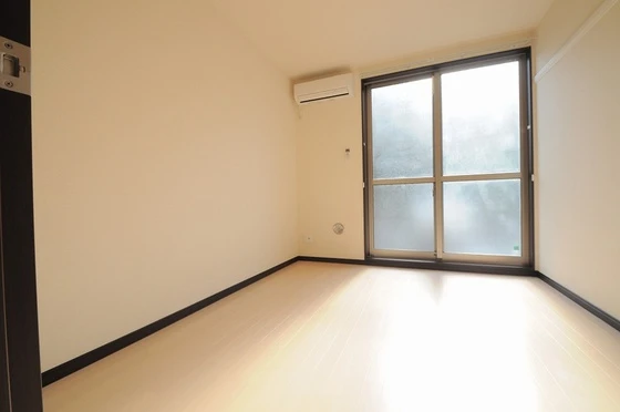 レオネクストソレイユA