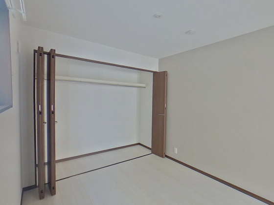 フォレスト青崎