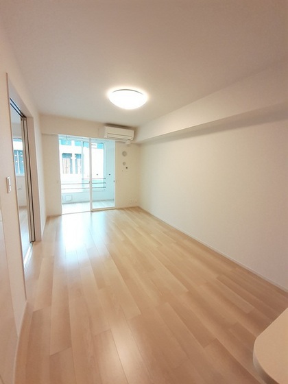 ニュー・エンブレムB