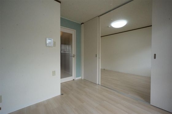 中屋マンション