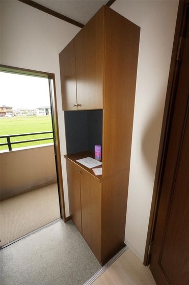 中屋マンション