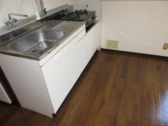 ファミール・トモ