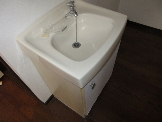 ファミール・トモ