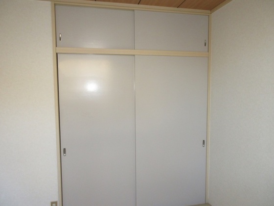 ファミール・トモ