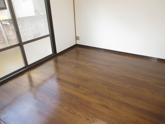 ファミール・トモ