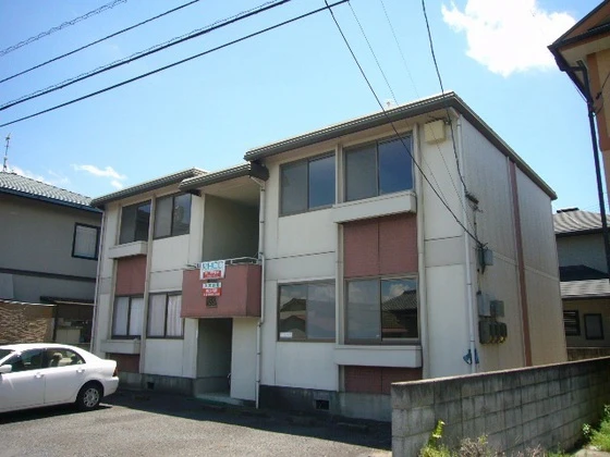 ファミール・トモ